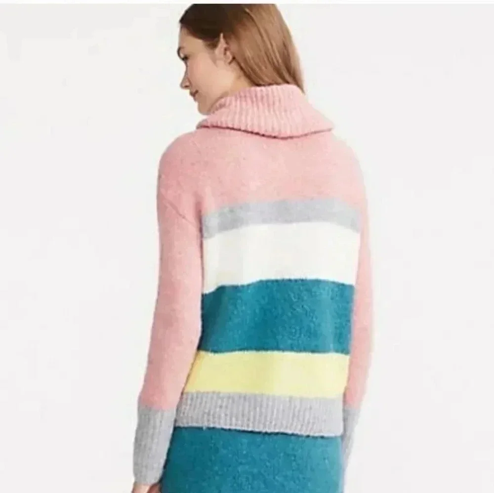 Lou & Grey For LOFT Plushfuzz Wool/Alpaca Blend Colorblock Turtleneck Sweater(M)